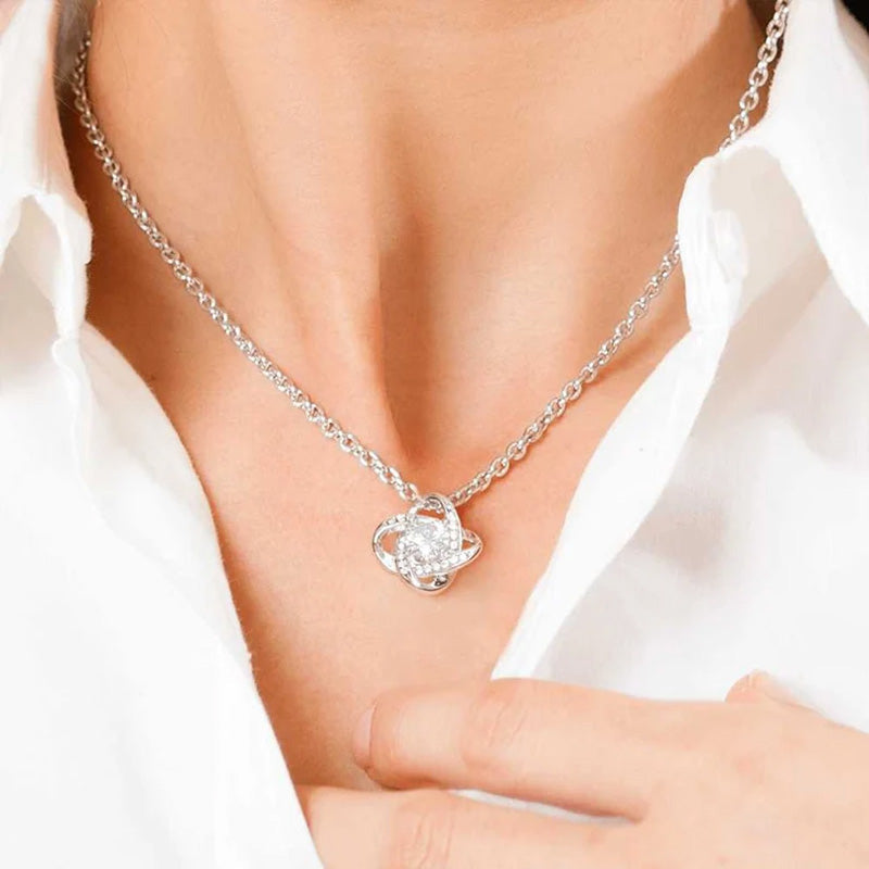 👪Till min dotter – Halsband “Hjärta av kärlek🍀
