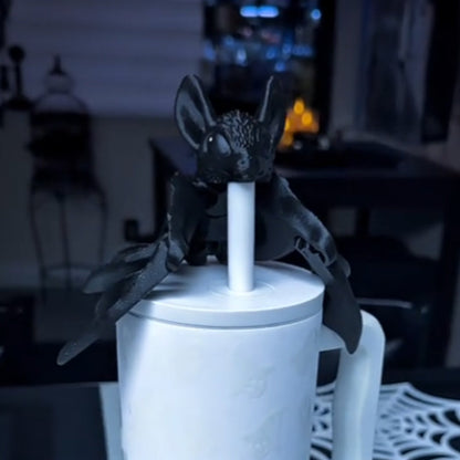 🦇 Spöklikt söt fladdermus-sugrörstoppare