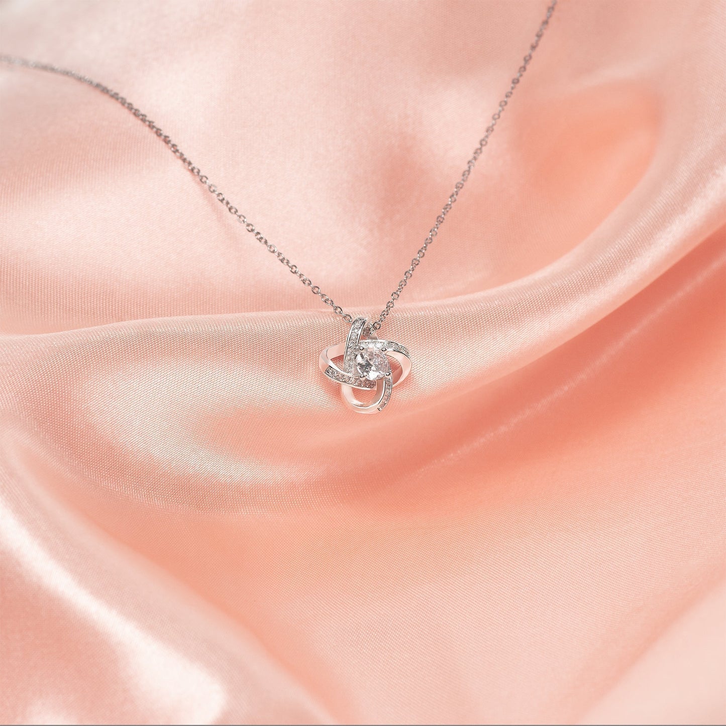 👪Till min dotter – Halsband “Hjärta av kärlek🍀
